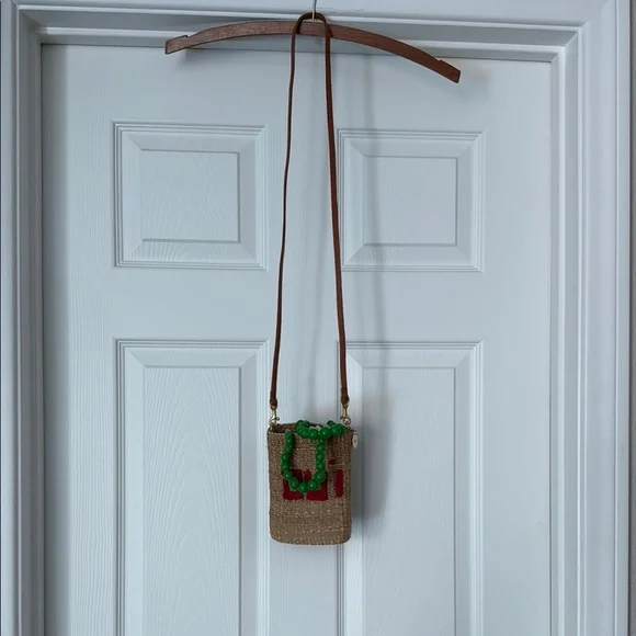 Clare V Totita - Picture 7 of 7